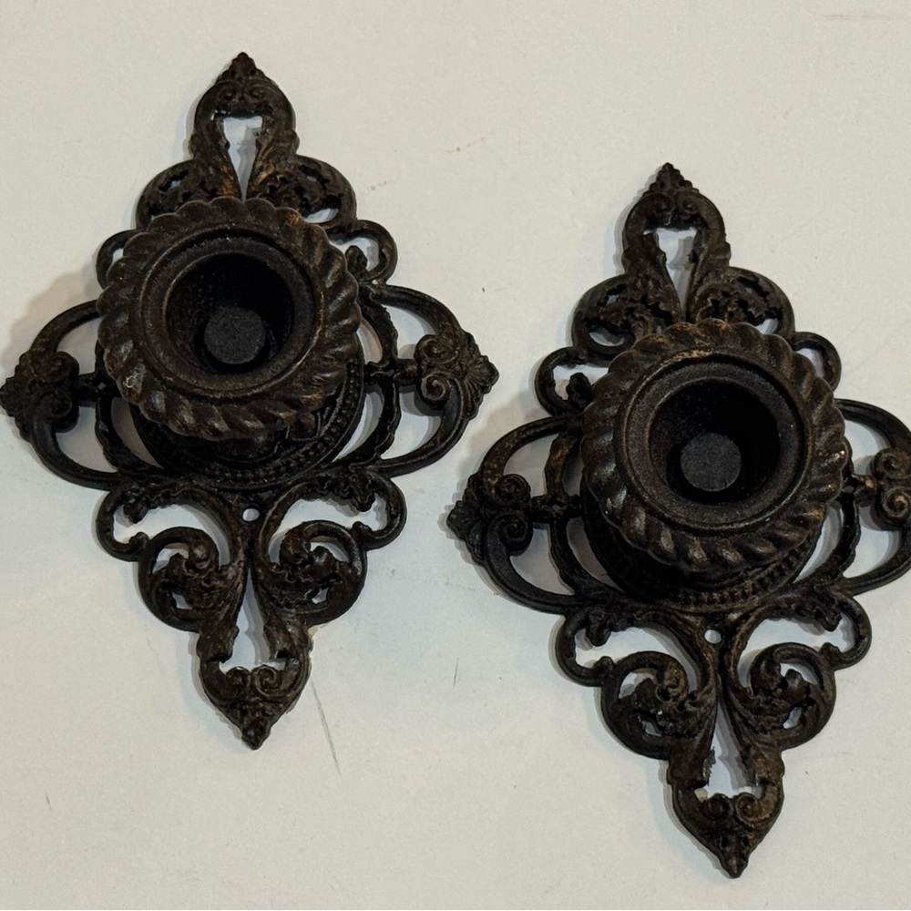 Set of 2 Cast Iron Metal Doorknob Handles Drawer Pulls Filigree Design